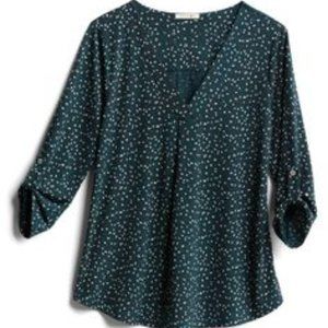 NWT Beacon Patty Roll Tab Knit Top Dark Green